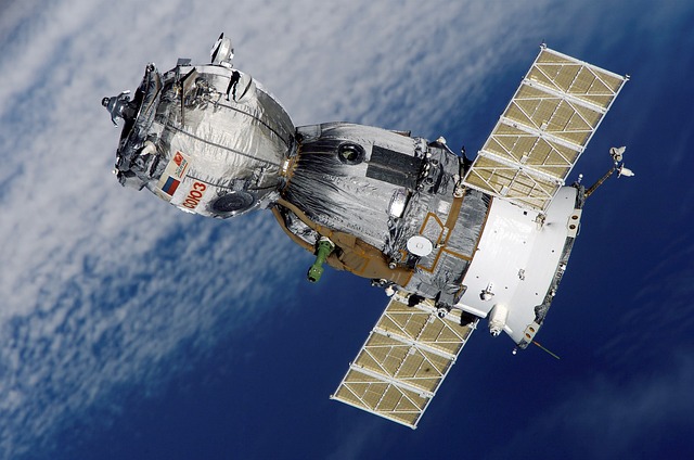 Forest carbon stock measurement using satellite remote sensing